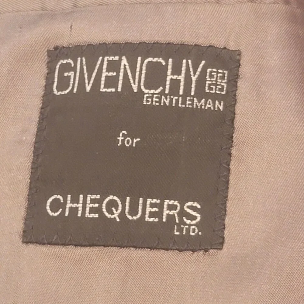 Vintage Givenchy Gentleman Chequers 38R Charcoal Pinstripe Blazer ACTWU USA Made